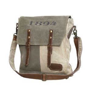 NWT Myra Messenger Bag